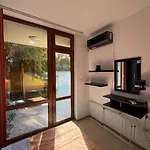 Siana3 Apartamento *